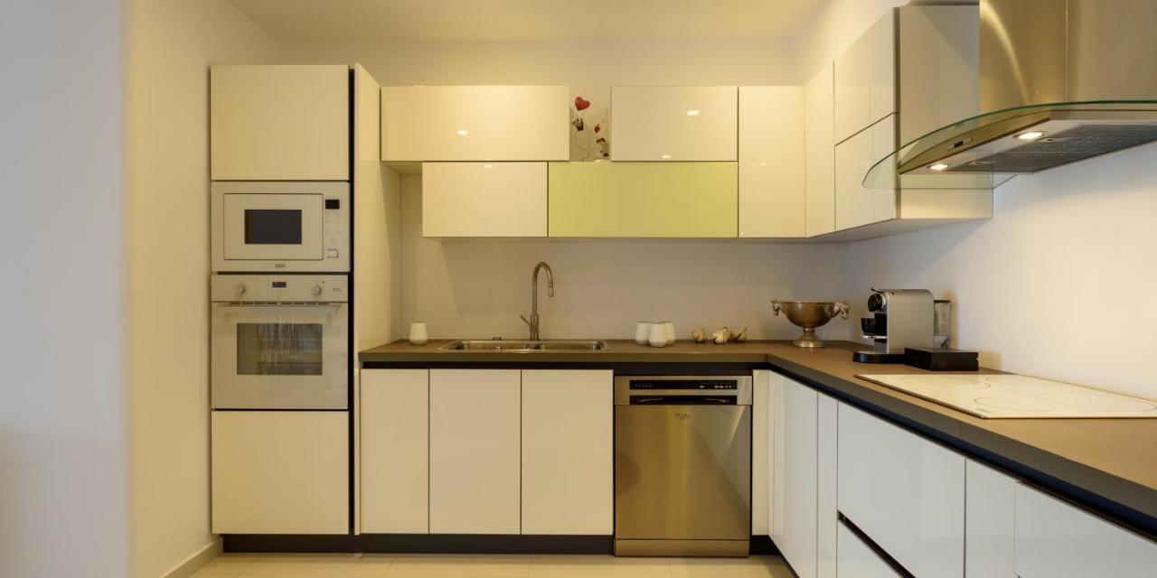 Amor Hideaway Villas ฟิรา ภายนอก รูปภาพ