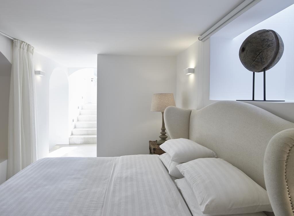 Amor Hideaway Villas ฟิรา ภายนอก รูปภาพ